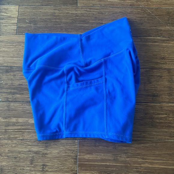Blue Scrunch Shorts with Pockets - Picture 3 of 3
